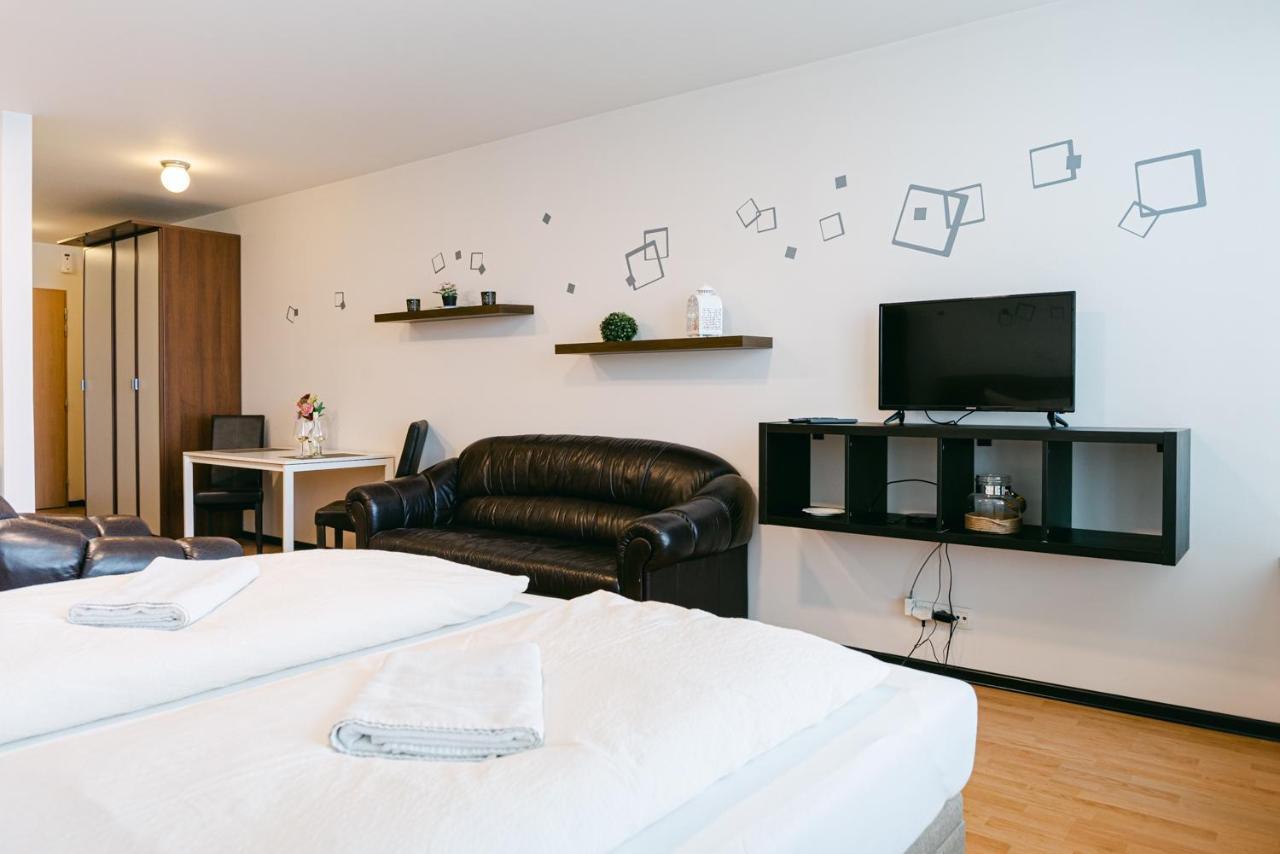 Flora Cozy Apartment Bratislava Exteriör bild